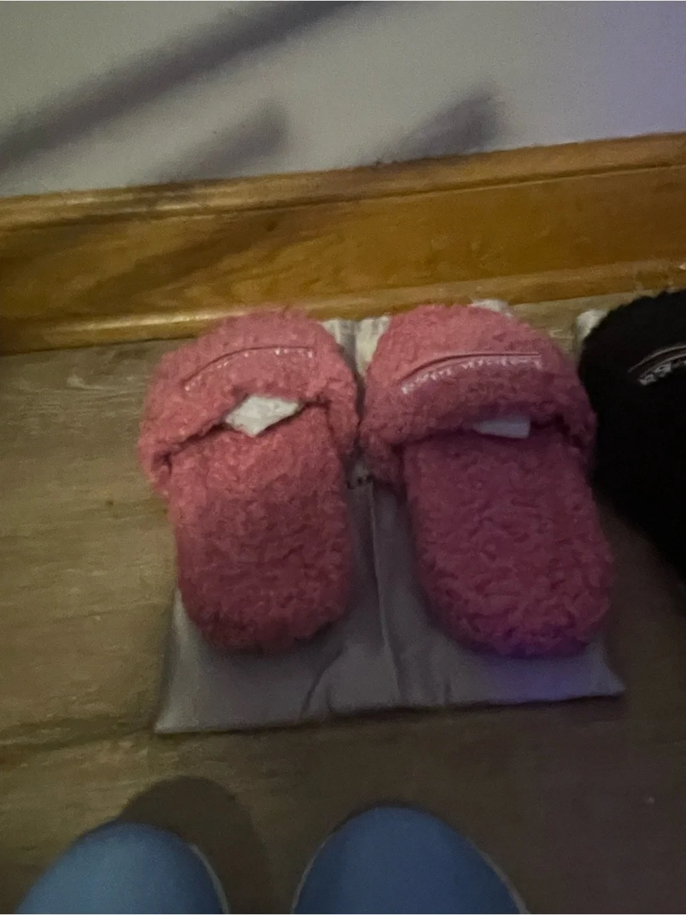 & Other Stories Pink Fuzzy Slide Slippers for Kids